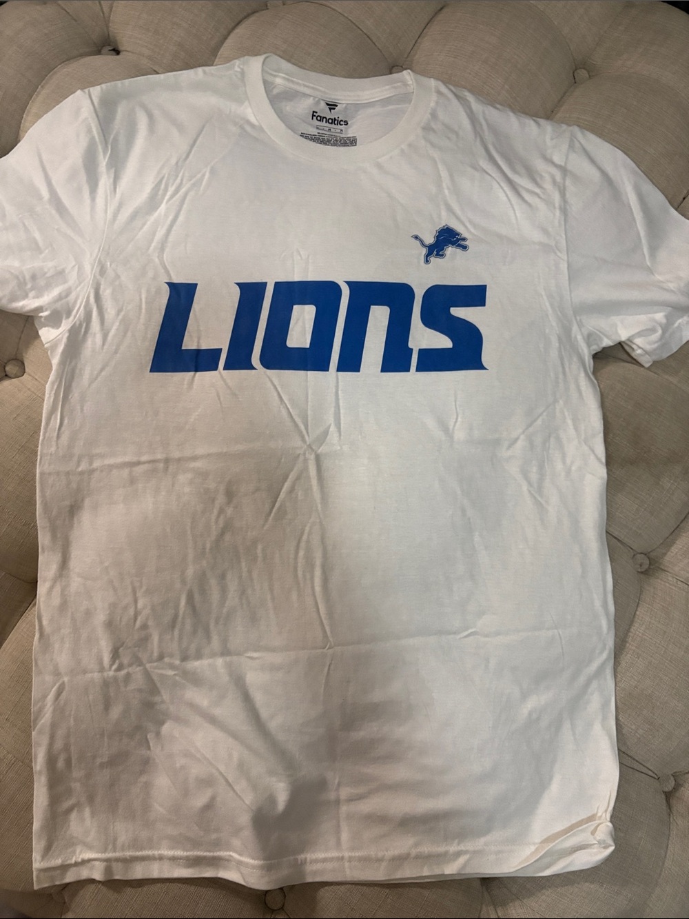 Fanatics White Tee with Blue LIONS Wordmark NWOT